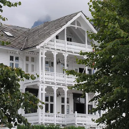 Hotel Turisthotell