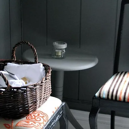 Hotell Turisthotell 2*