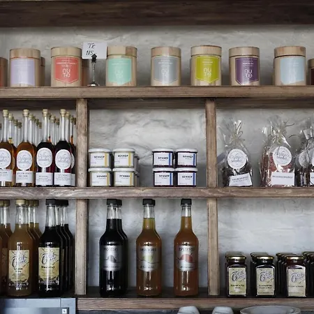 Hotell Turisthotell 2*